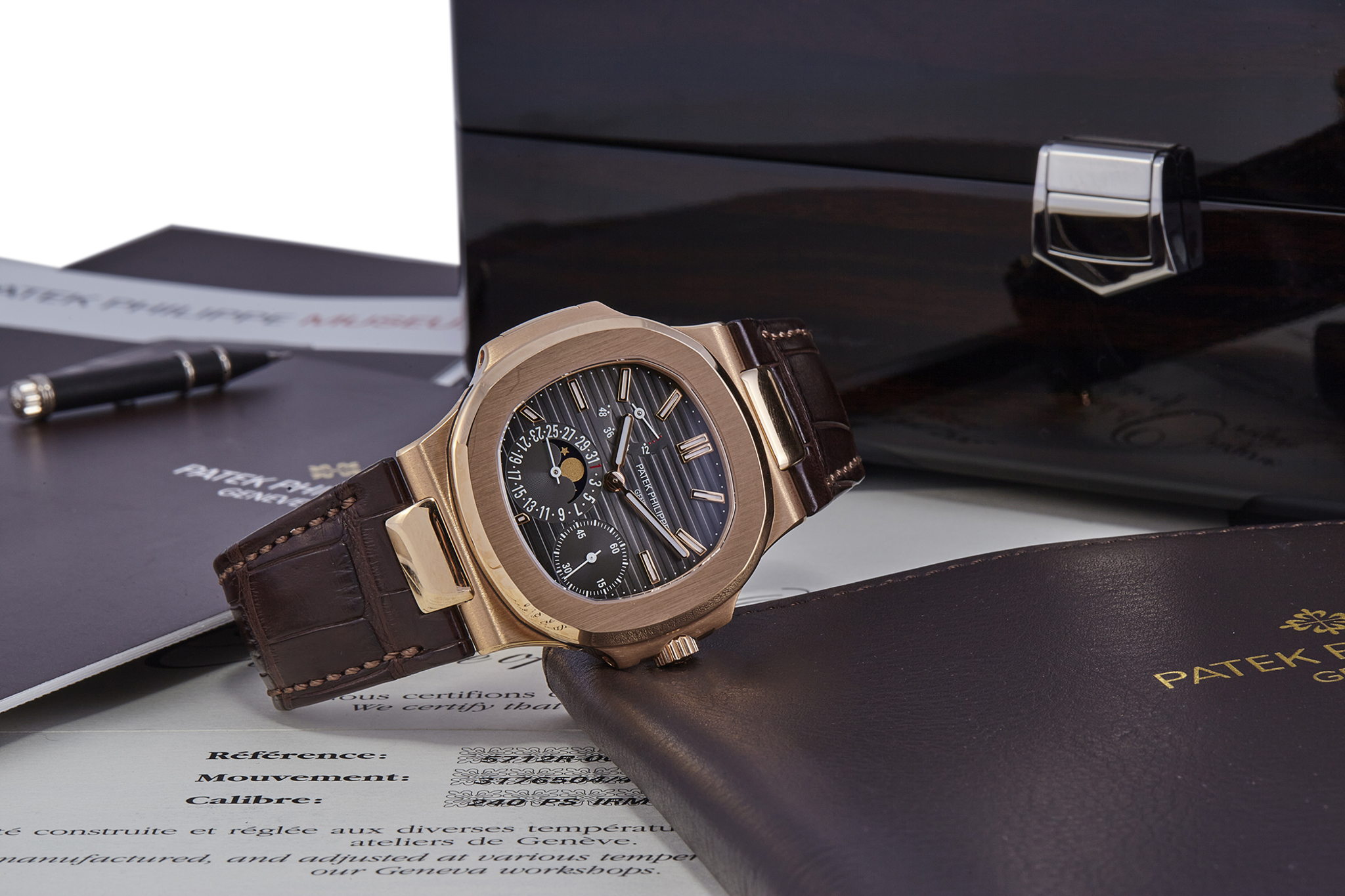 PATEK PHILIPPE REF 5712R 001 NAUTILUS 18K PINK GOLD Important PATEK PHILIPPE REF 5712R 001 NAUTILUS 18K PINK GOLD Important